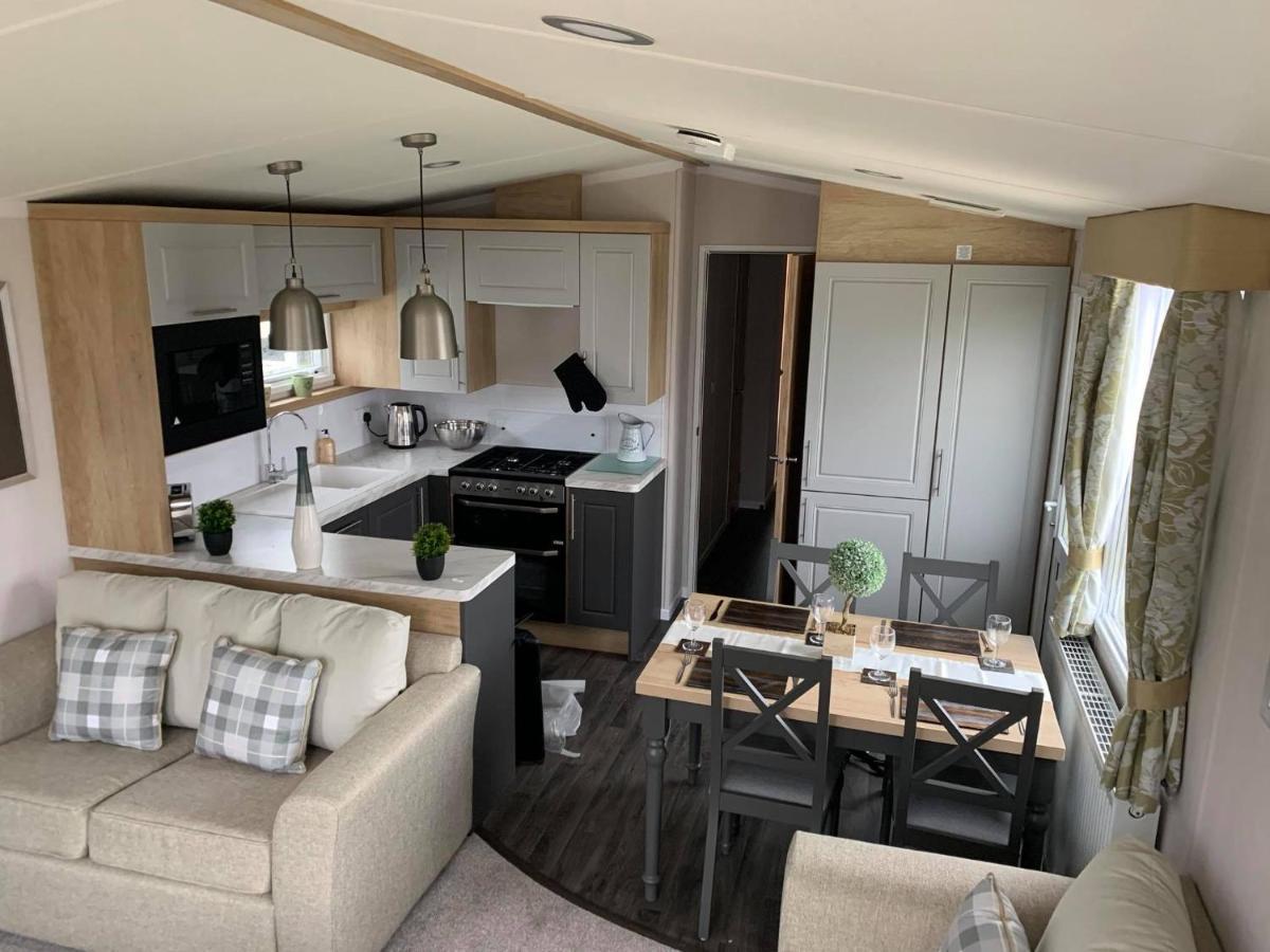 3 Bed Presitage Caravan Doniford Bay Saint Decumans Екстериор снимка